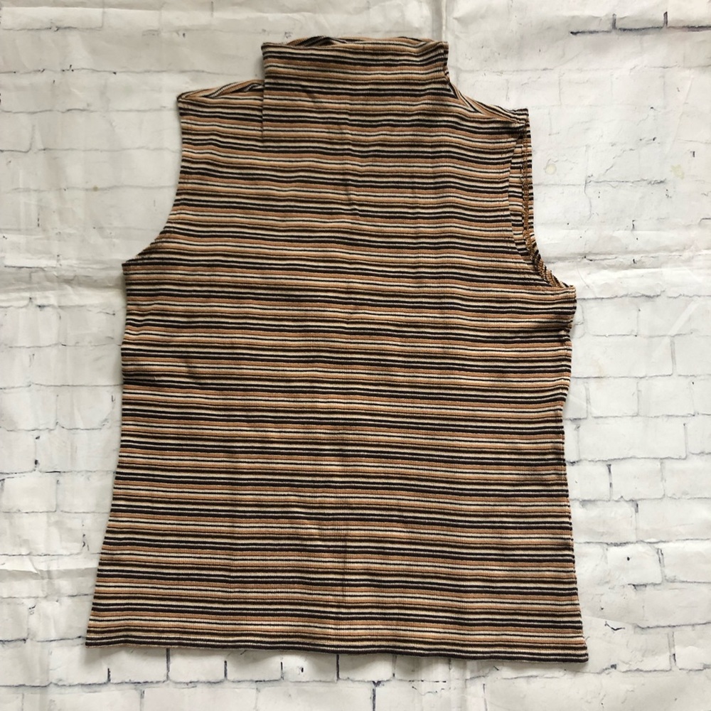 Womens medium 8-10 turtleneck sleeveless shirt ribbed brown GUC